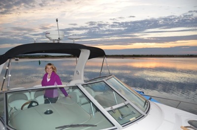 Yacht 34 helm